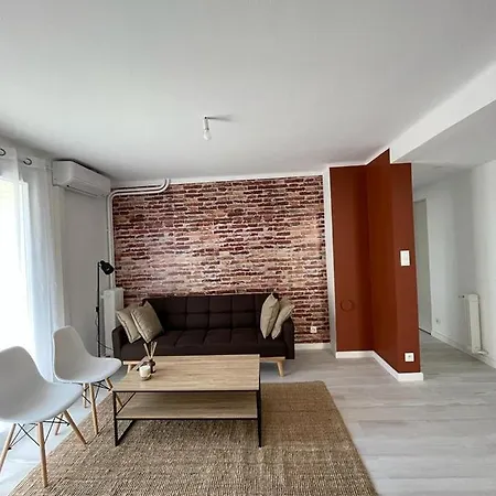 Апартаменты Superbe T4 Plein Centre Climatise Тулон